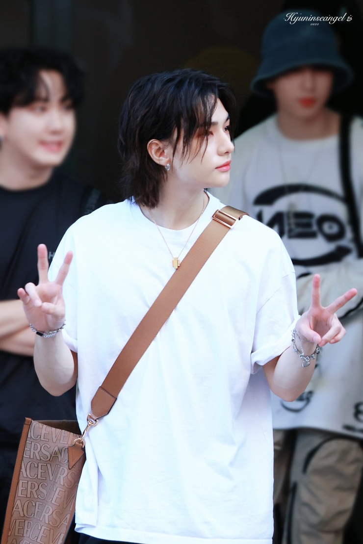 Hyun-Jin Hwang
