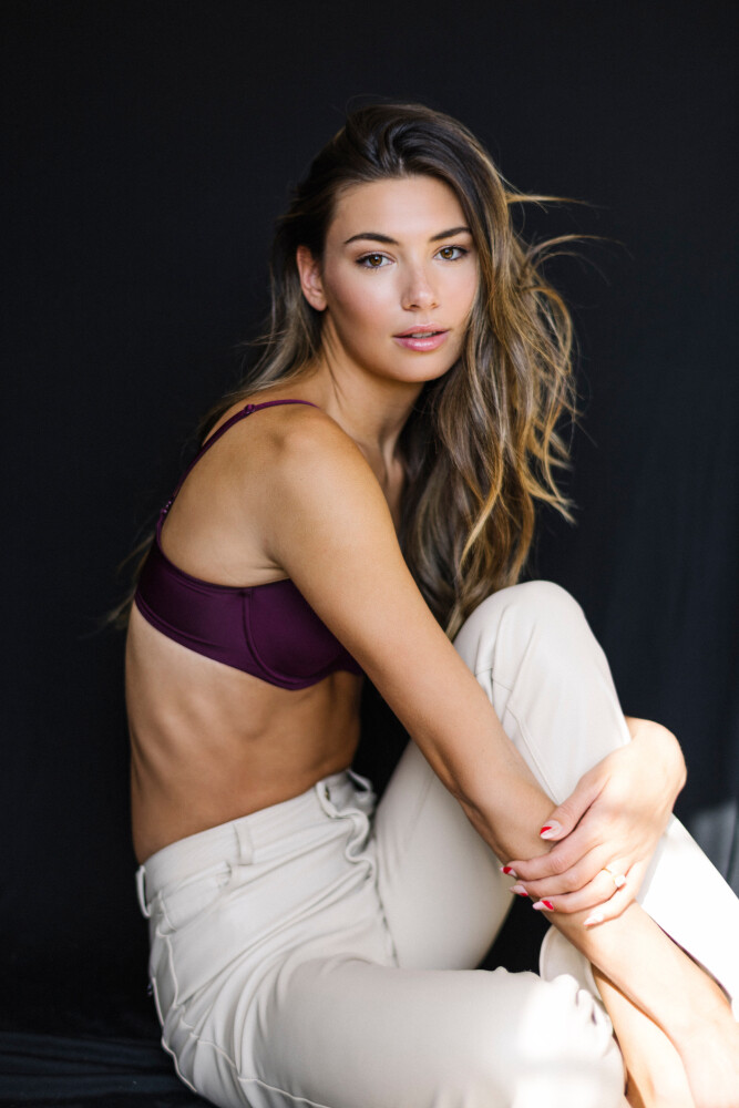 zandria theis