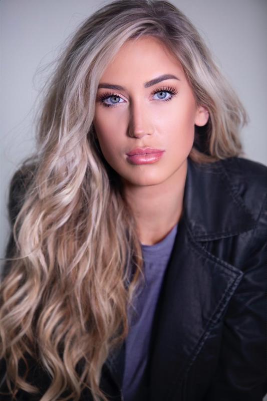 Taylor Ray (I)