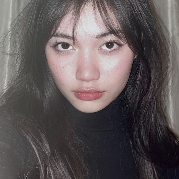 Nhung Hong