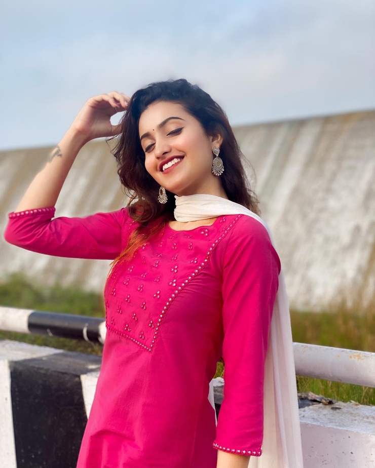Deepika Pilli