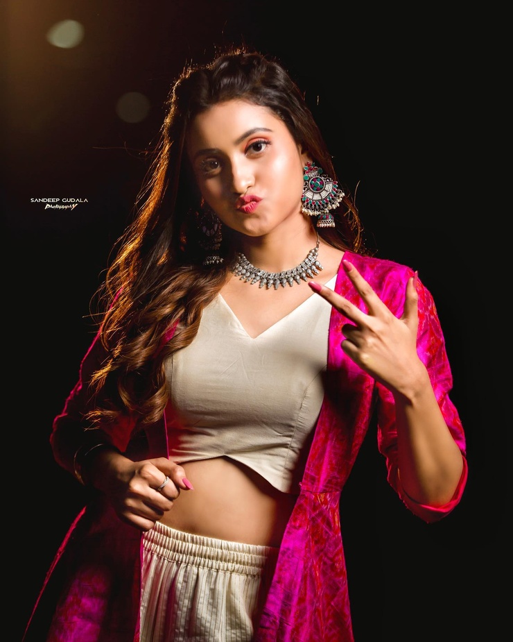 Deepika Pilli