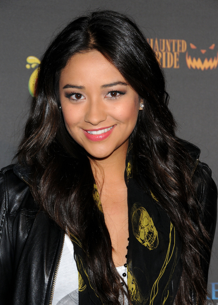 Shay Mitchell