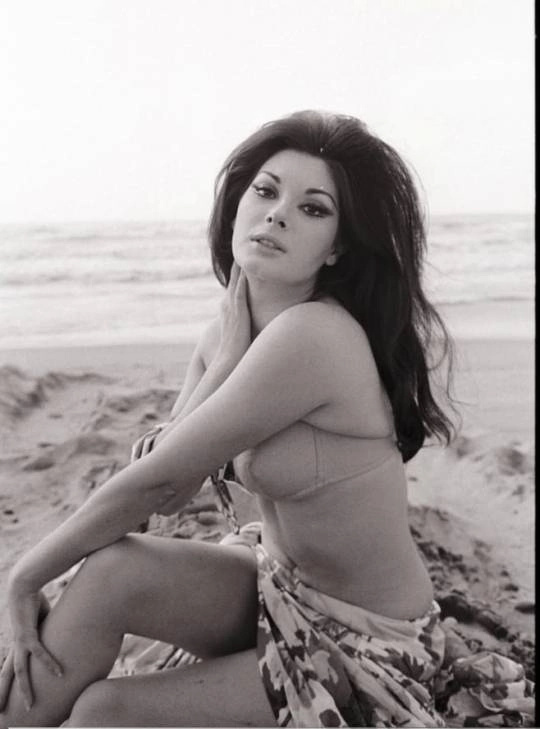 Edwige Fenech