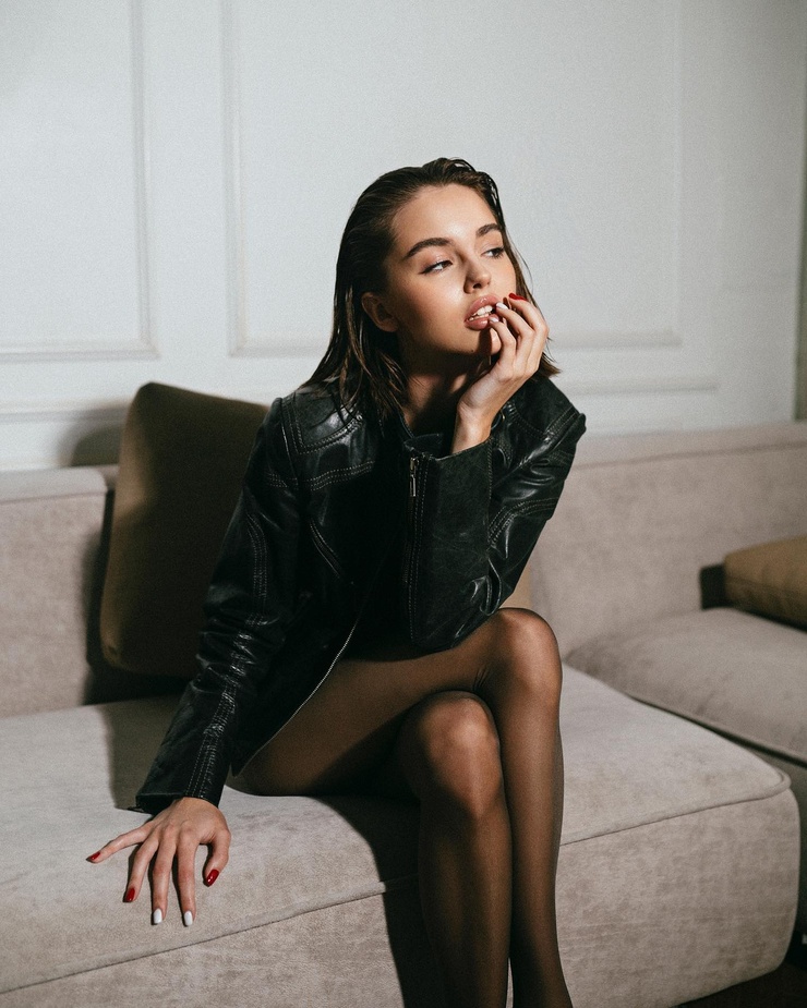 Polina Leo Polina Leo