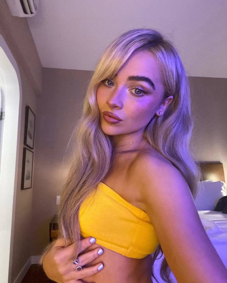 Sabrina Carpenter Sabrina Carpenter