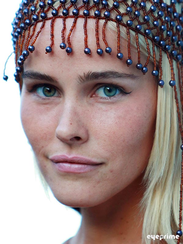 Isabel Lucas Isabel Lucas