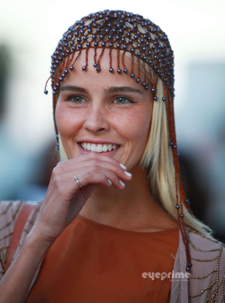 Isabel Lucas