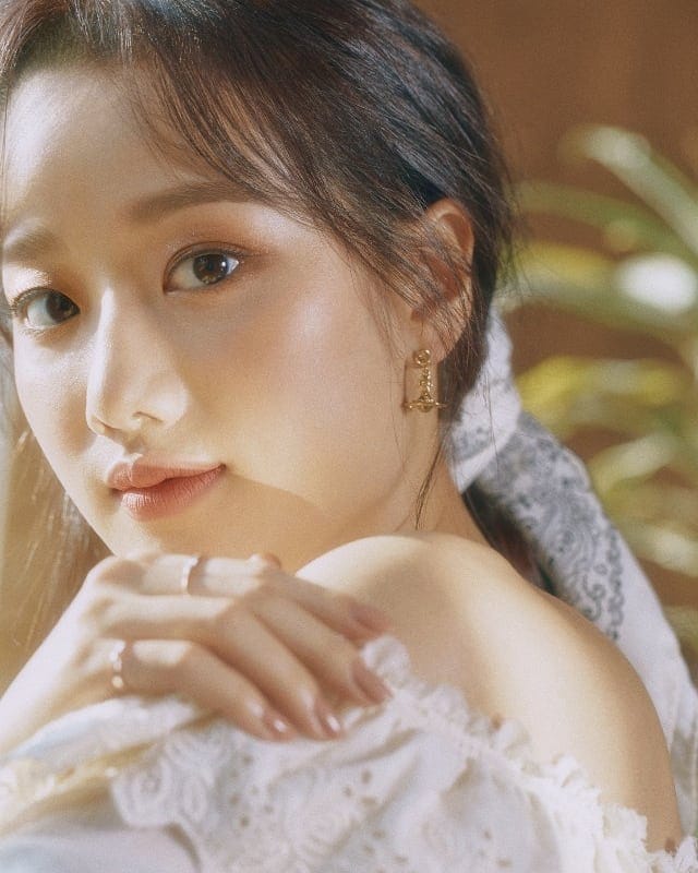 Na-Eun Lee