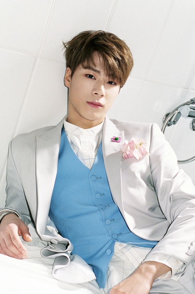 Moon-Bin