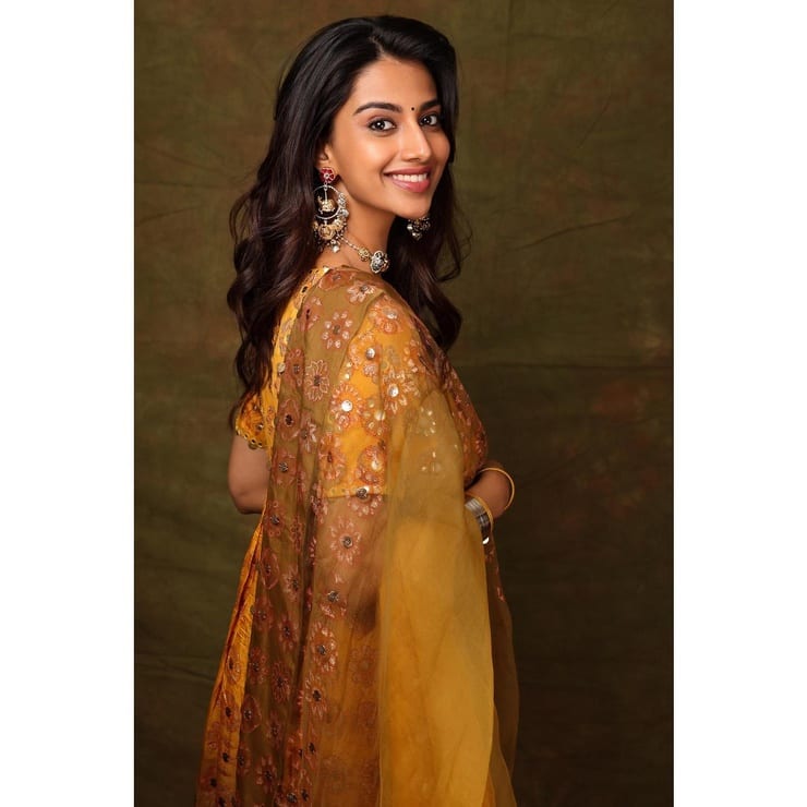 Meenakshi Chaudhary
