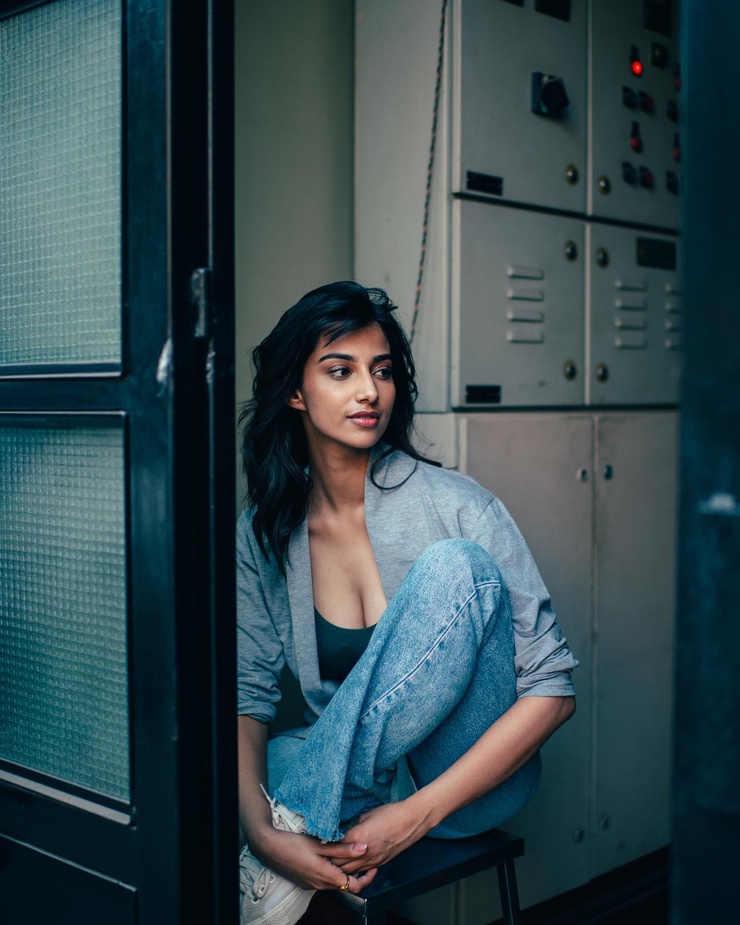 Meenakshi Chaudhary