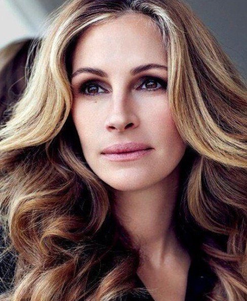 Julia Roberts