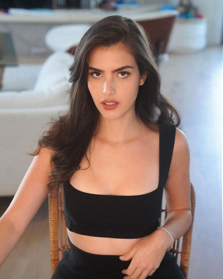 Picture of alexandra botez