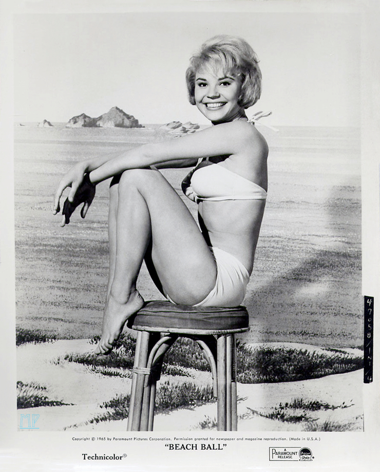 Beach Ball (1965) Beach Ball (1965)