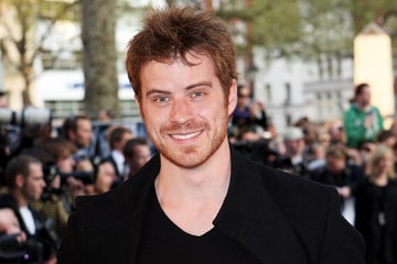 Robert Kazinsky