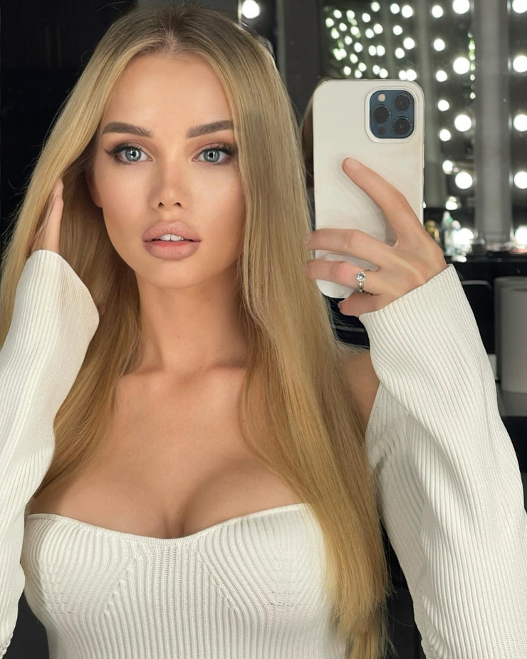 Olya Abramovich Olya Abramovich