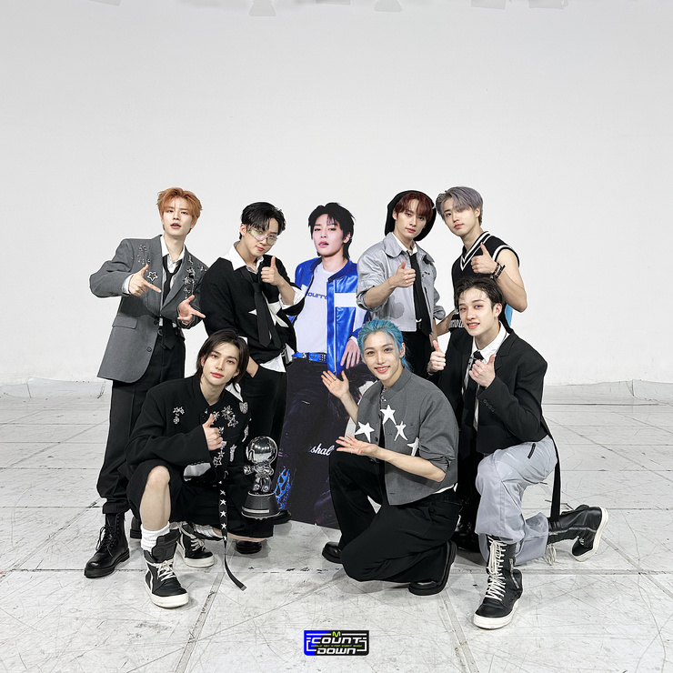 Stray Kids