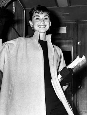 Audrey Hepburn image