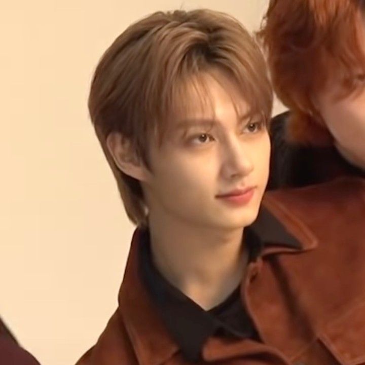 Junhui Wen