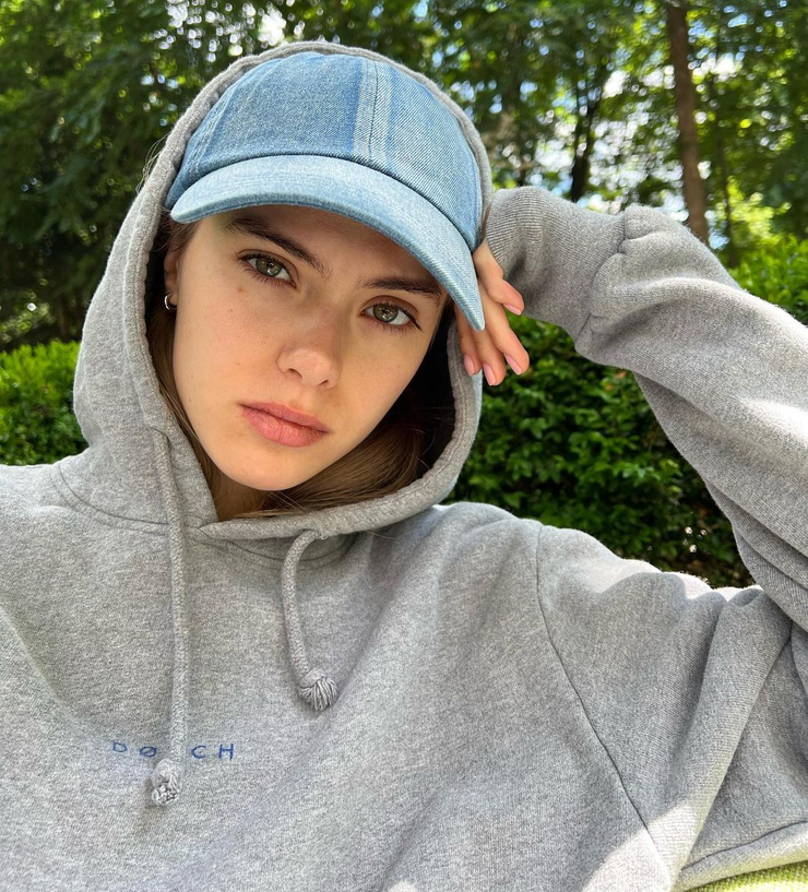 Kate Demianova Kate Demianova