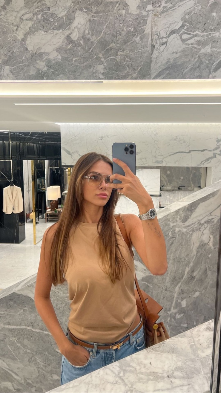 Viki Odintcova Viki Odintcova
