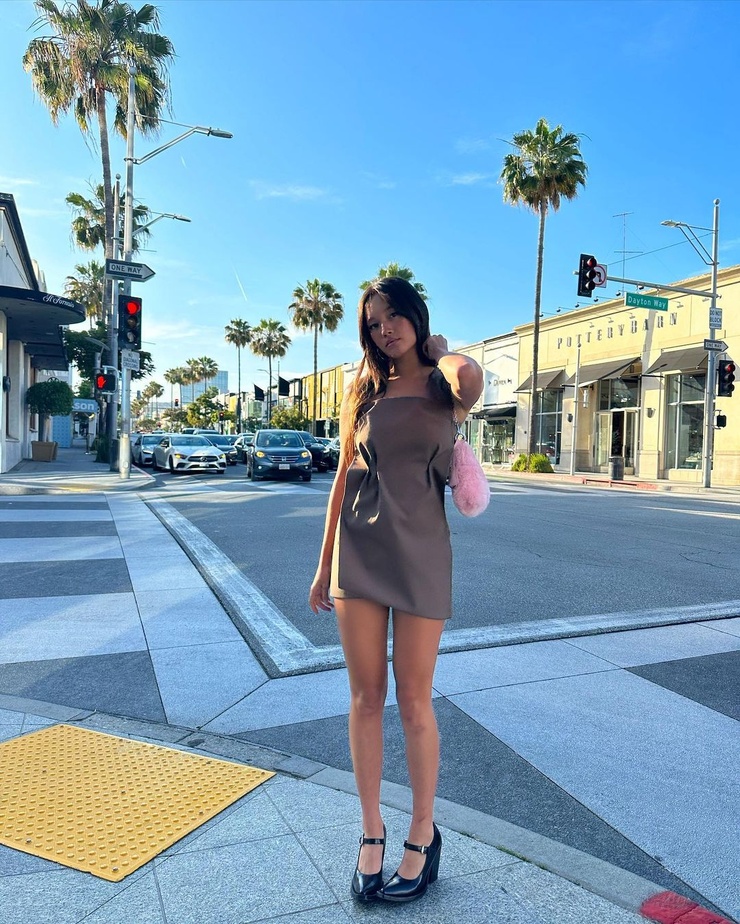 Lily Chee Lily Chee