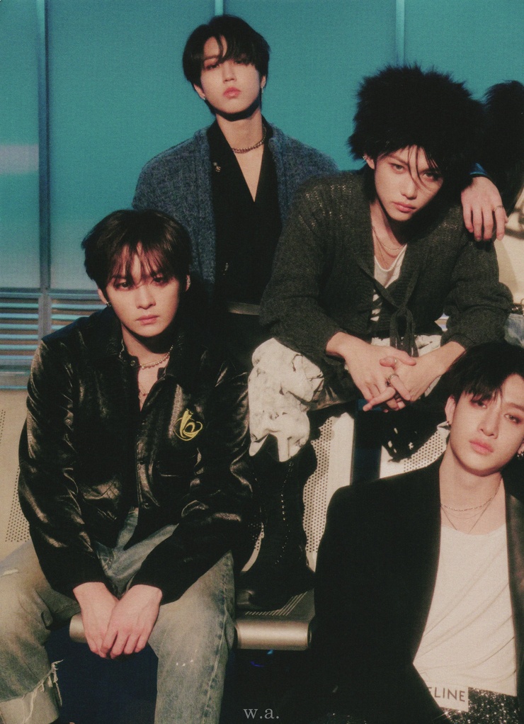 Stray Kids