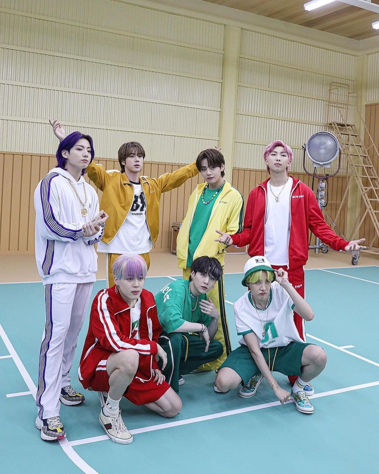BTS