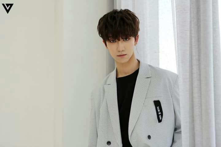 Minghao Xu
