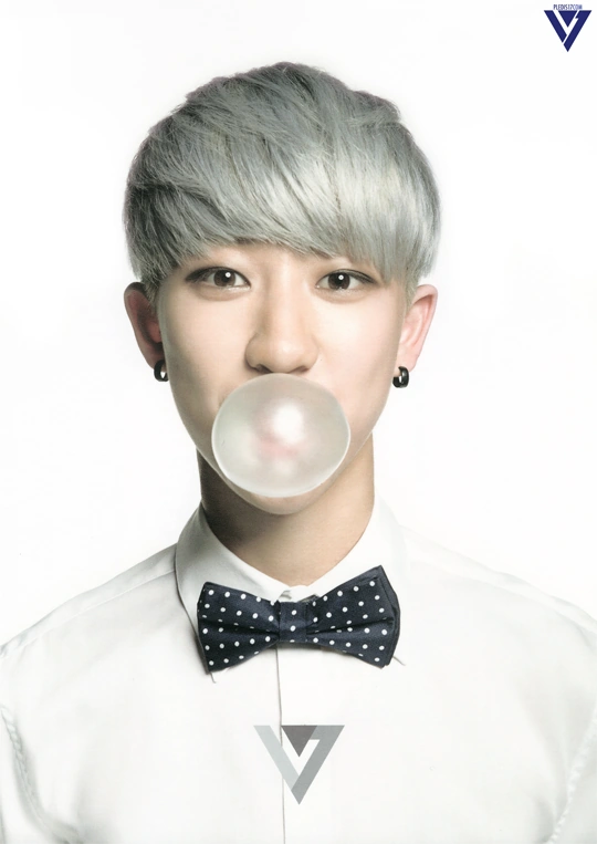 Minghao Xu