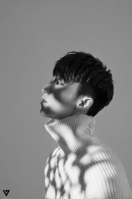 Minghao Xu