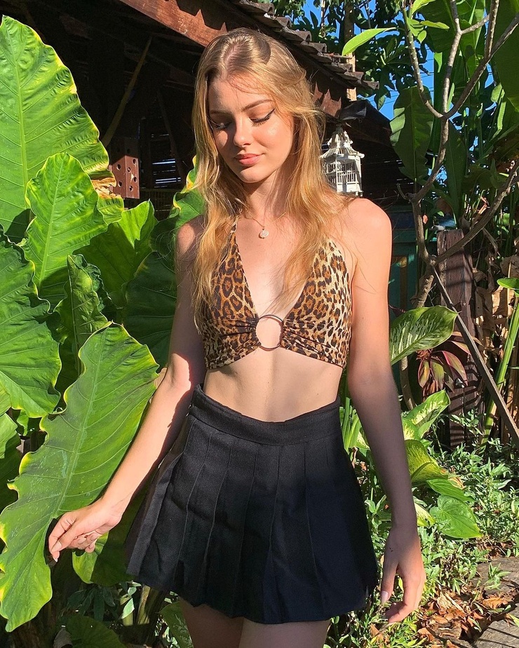 India Rose Brown