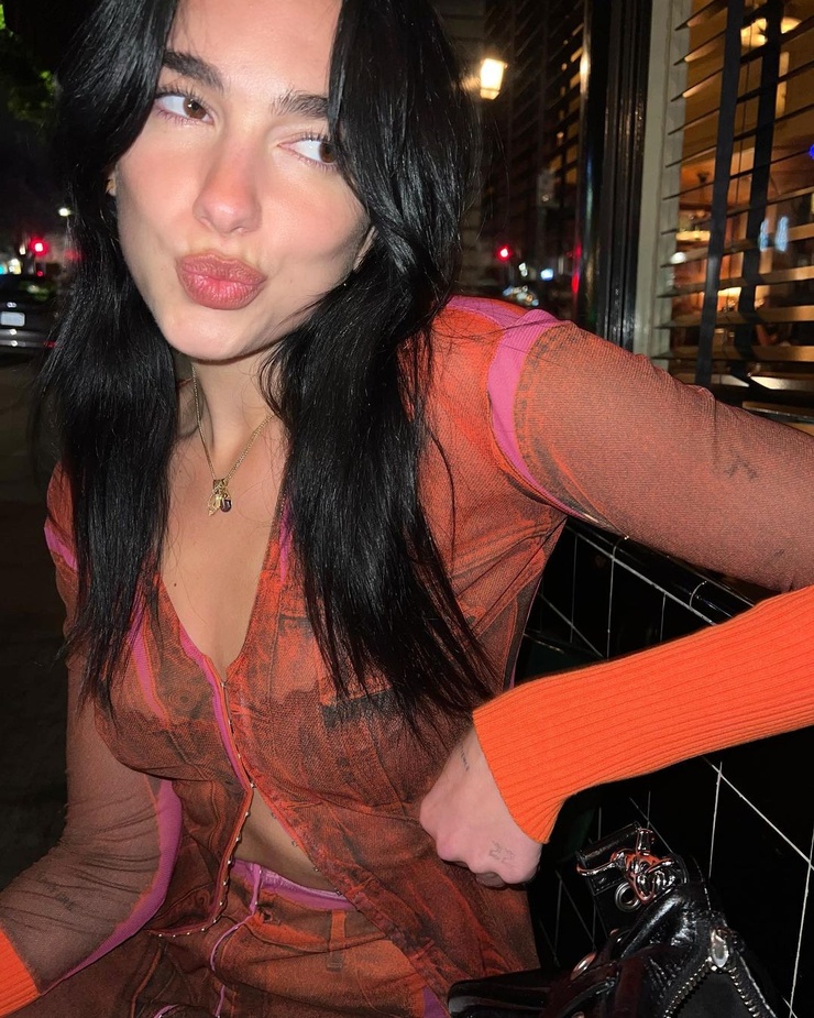 Dua Lipa