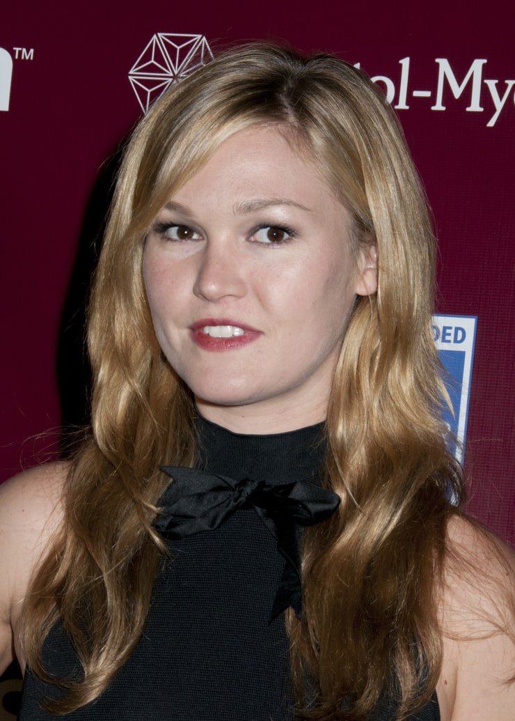 Julia Stiles