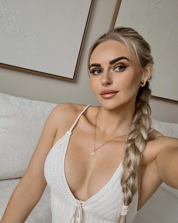 ANNA NYSTRÖM ANNA NYSTRÖM