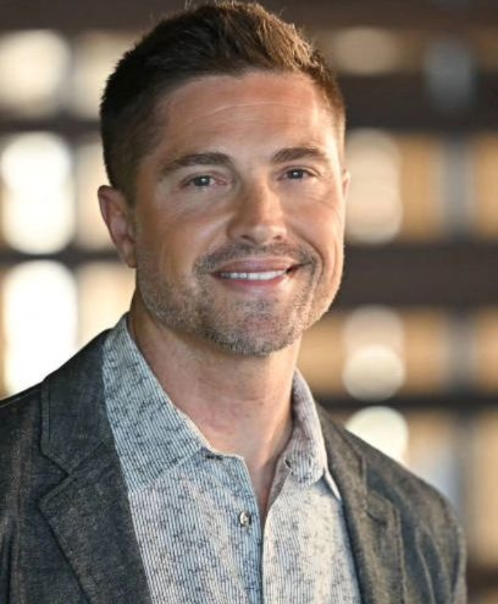 Eric Winter