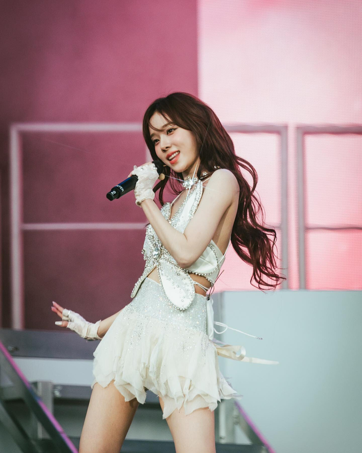 Min-Jeong Kim