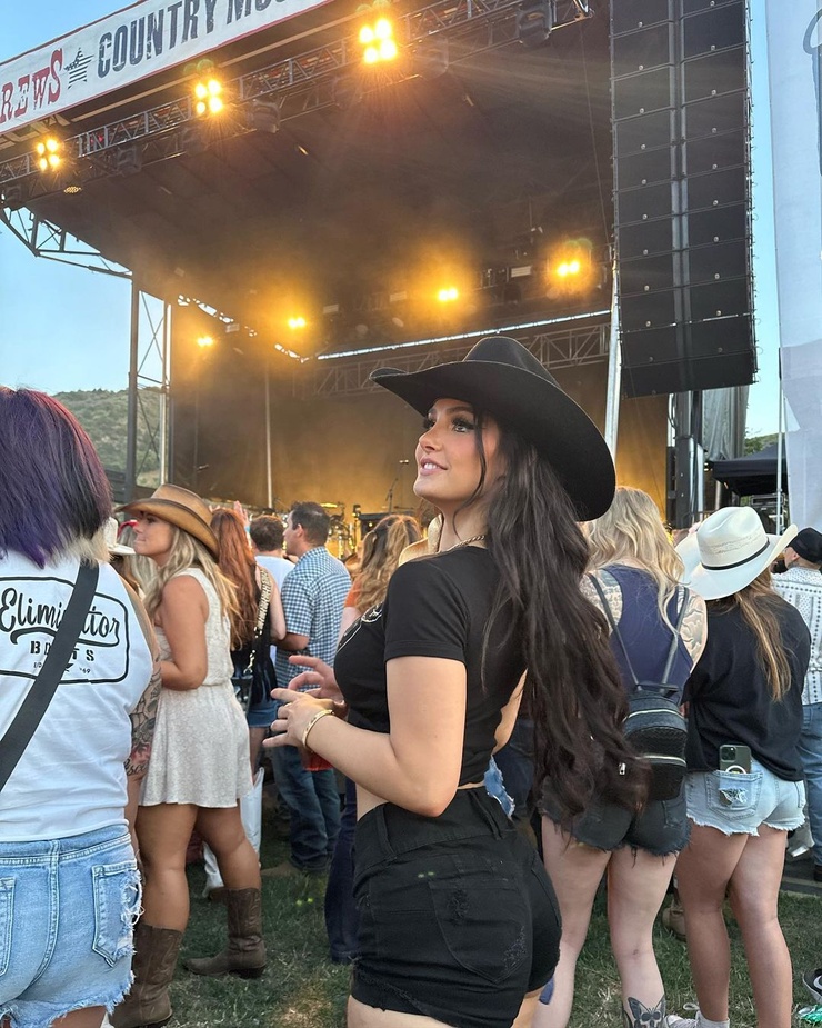 Natalie Gibson Natalie Gibson
