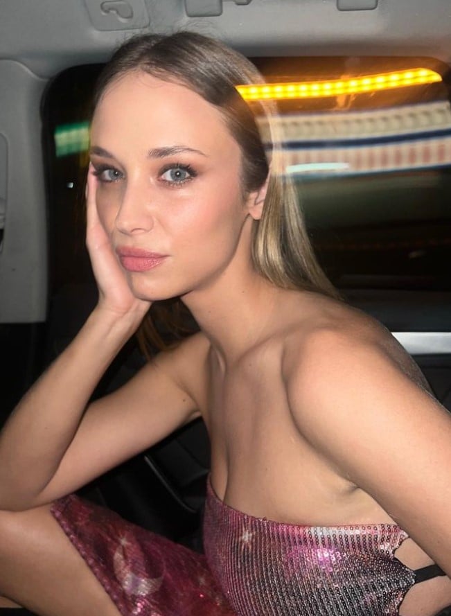 Agathe Teyssier (model) Agathe Teyssier (model)
