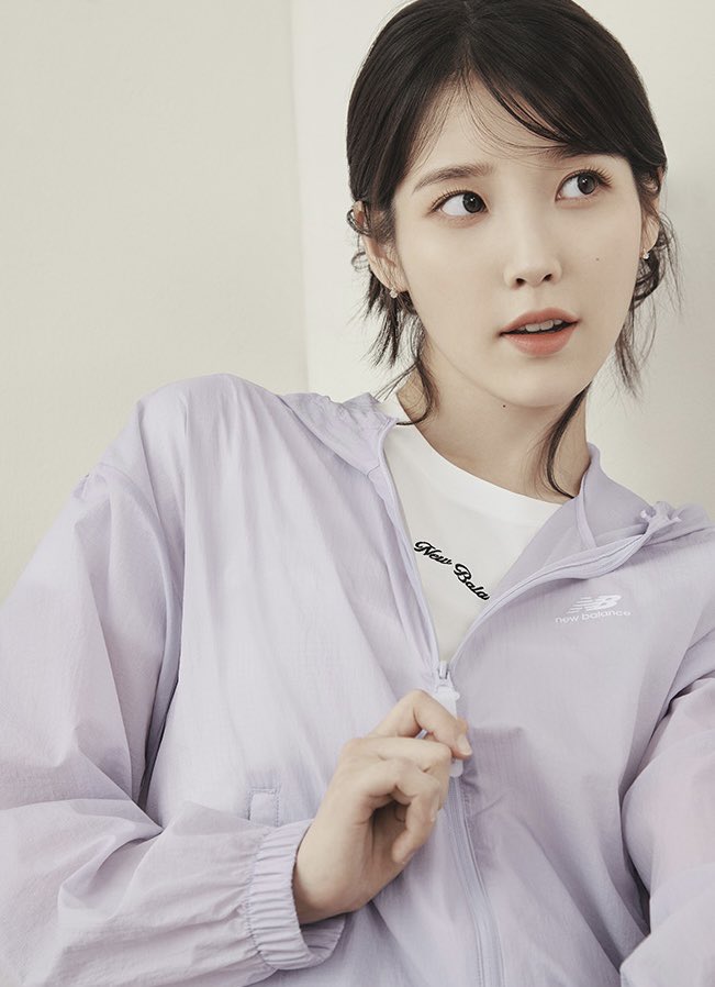 IU