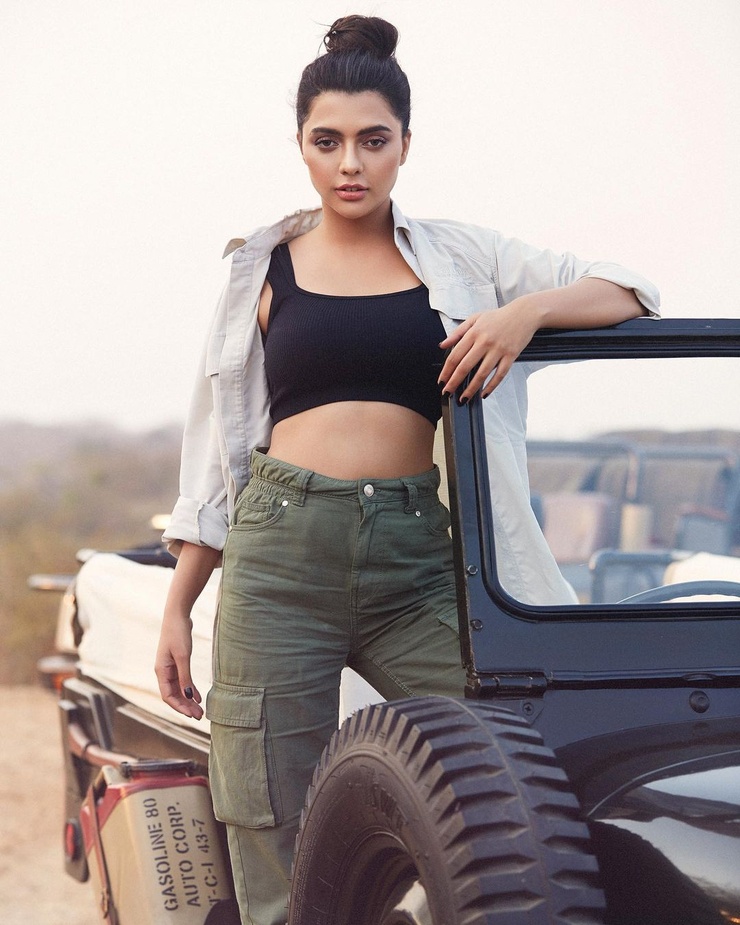 Ruhi Singh Ruhi Singh
