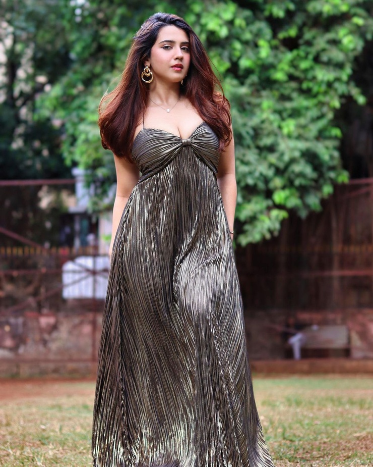 Roshni Walia