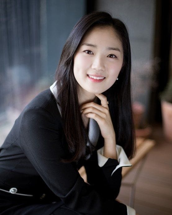 Picture of Kim Hye-Yoon