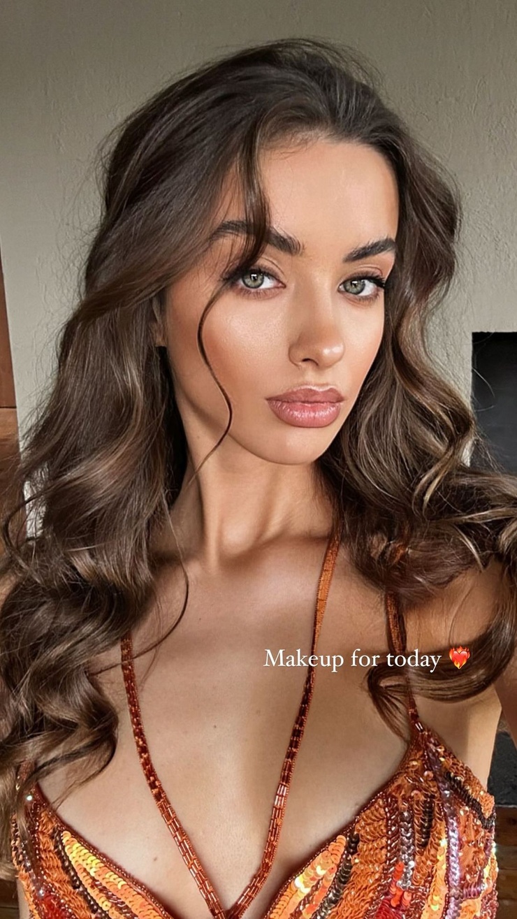 Liza Kovalenkoo Liza Kovalenkoo