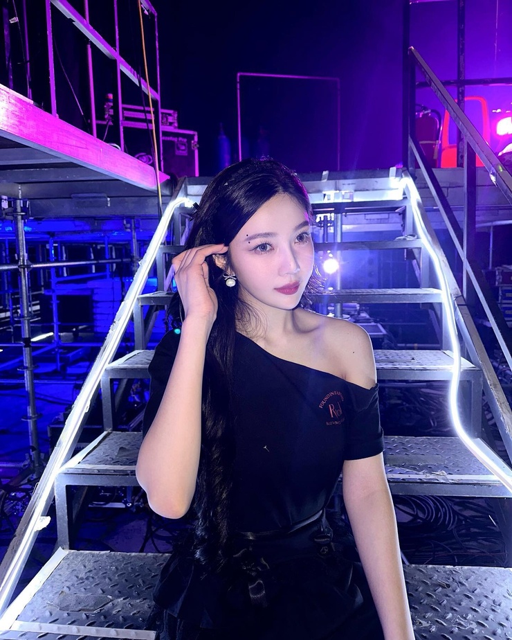 Joy (Park Soo Young)