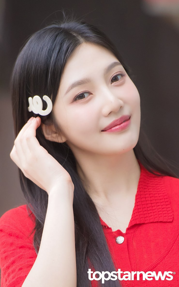 Joy (Park Soo Young)