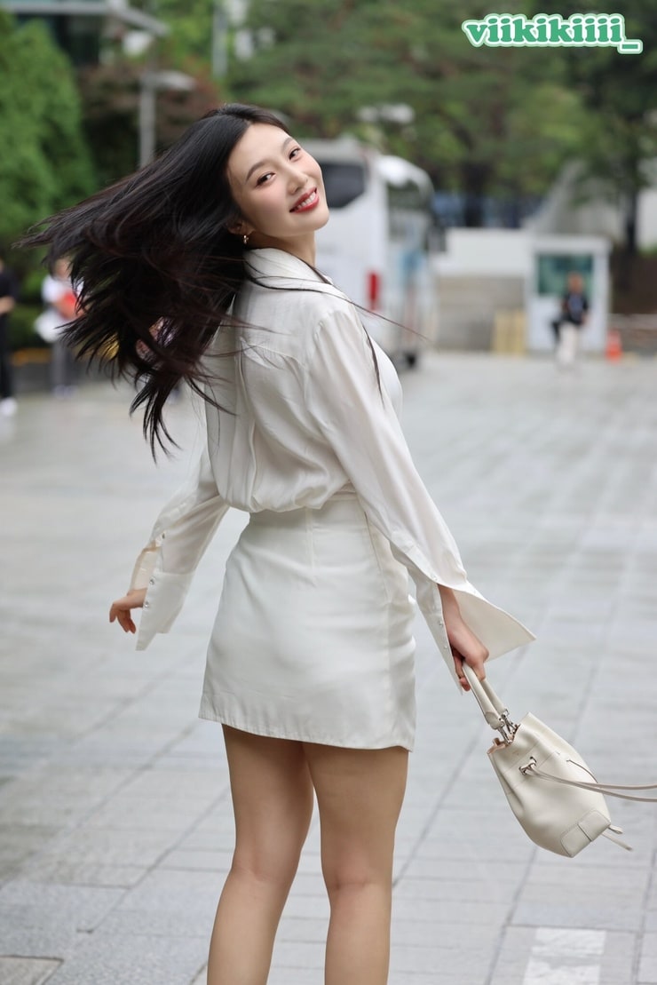 Joy (Park Soo Young)