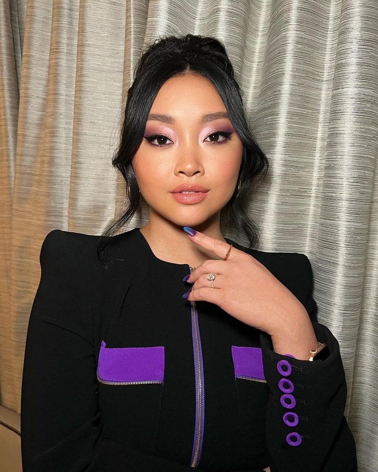 Picture of Lana Condor