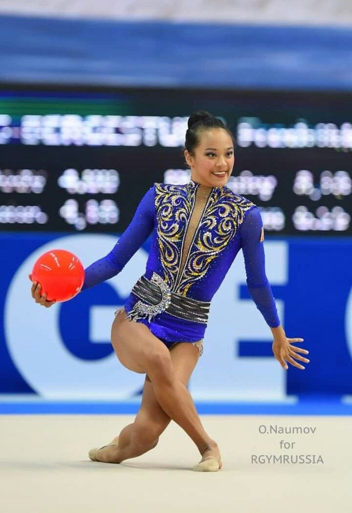Laura Zeng